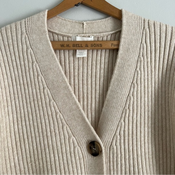 H&M Cream Ribbed Cardigan Size Small - Picture 2 of 7